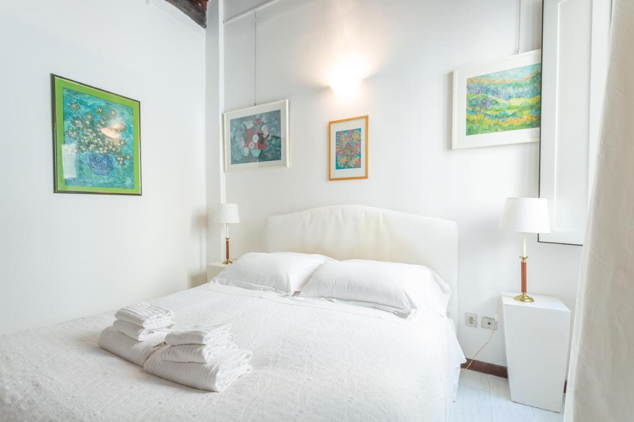 Daplace - Giulia Apartment Roma Ngoại thất bức ảnh